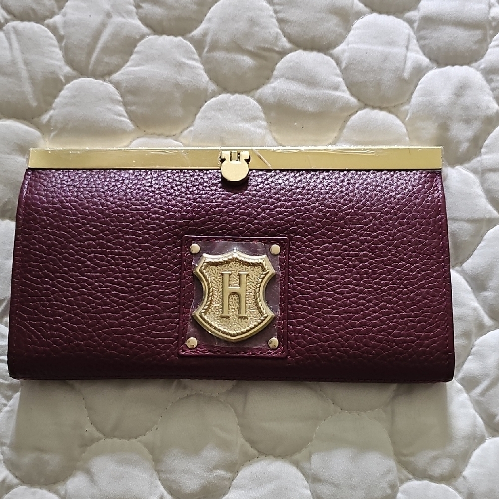 Burgundy Wallet with Gold Accents J.W Hulme